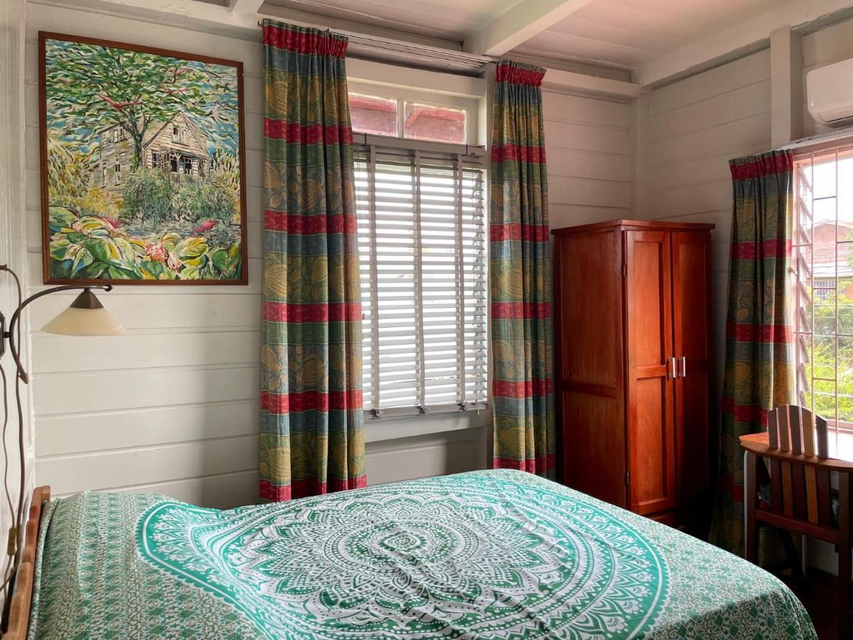 Max Garden And Pool Apartment Paramaribo Luaran gambar
